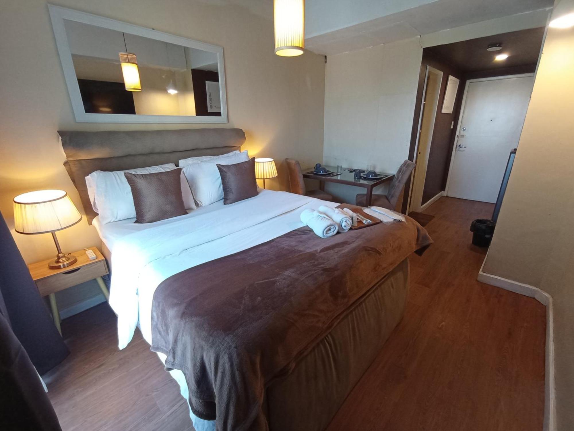 مانيلا The Staycation - Serviced Rooms الغرفة الصورة